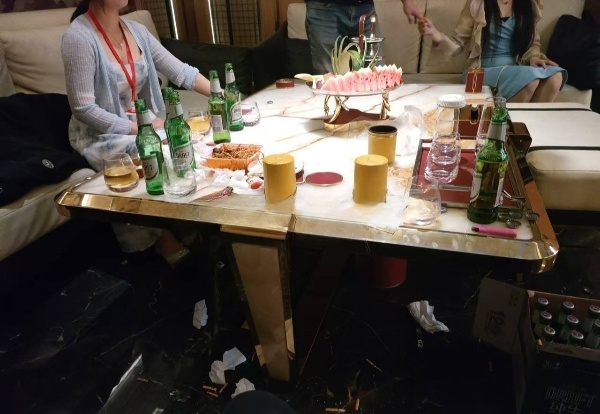 工农大街与建设街交汇 星际国际